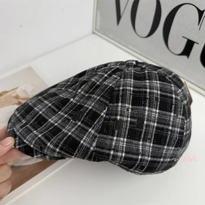 New British Style Plaid Cap for Women Autumn Casual Reversible - Image 5