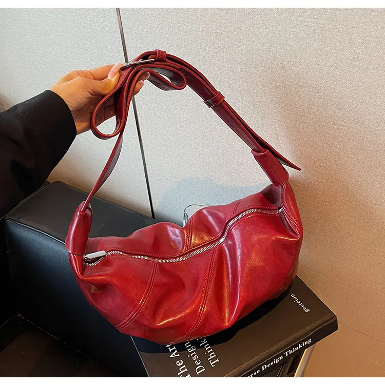 Red Leather Shoulder Bag for Women 2026 — feature 12