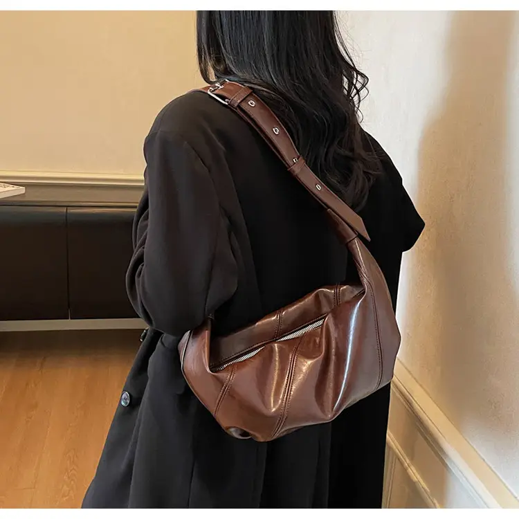 Red Leather Shoulder Bag for Women 2026 — feature 24