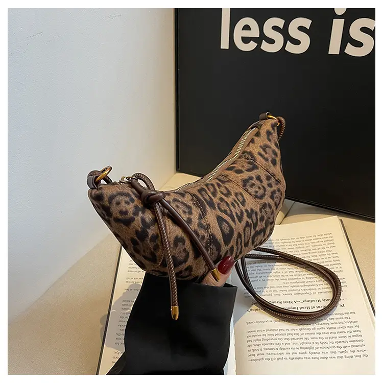 Leopard Print Shoulder Crossbody Bag for Women 2025 — feature 23
