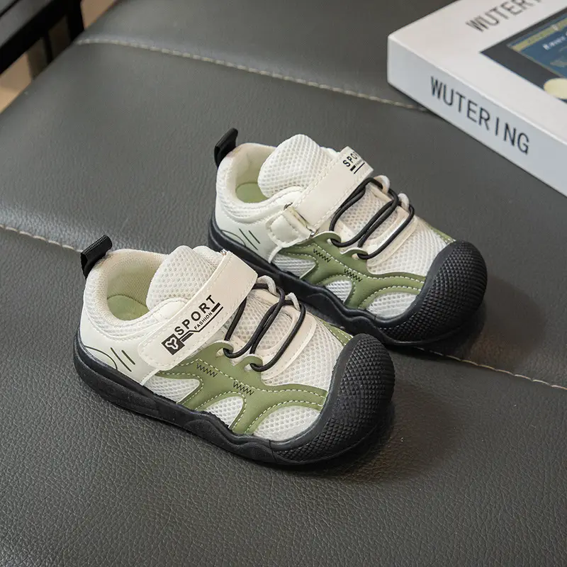 2025 Autumn Boys Mesh Sneakers with Non-Slip Sole