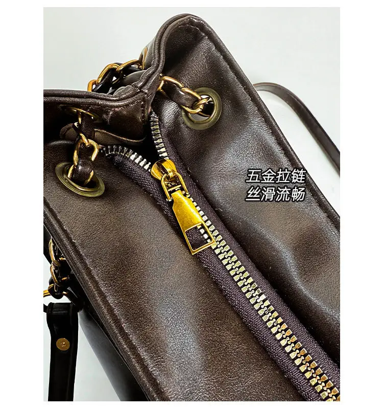 Black Leather Shoulder Bag with Gold Chain — feature 9