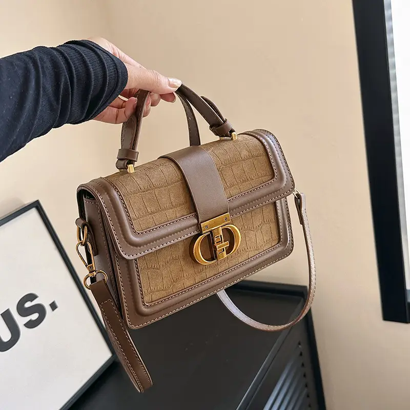 Retro Square Handbag Brown Leather Gold Clasp - Image 8