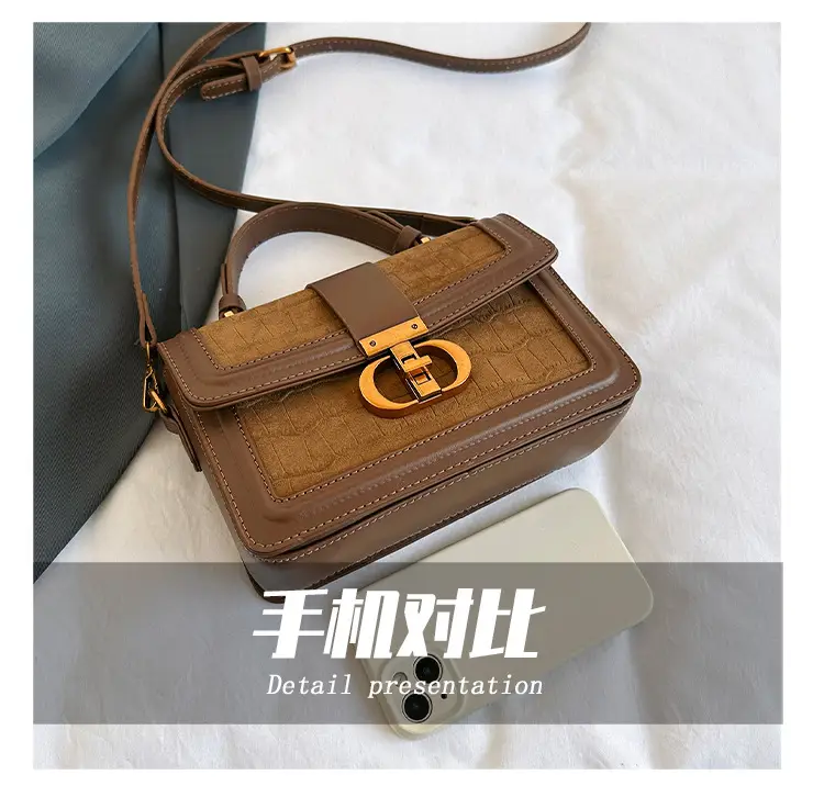 Retro Square Handbag Brown Leather Gold Clasp — feature 4