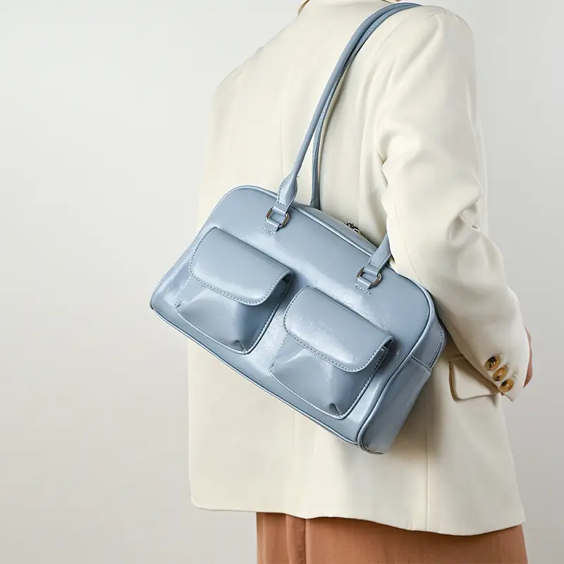 Customized Korean Style Wax Leather Tote Bag Large Capacity