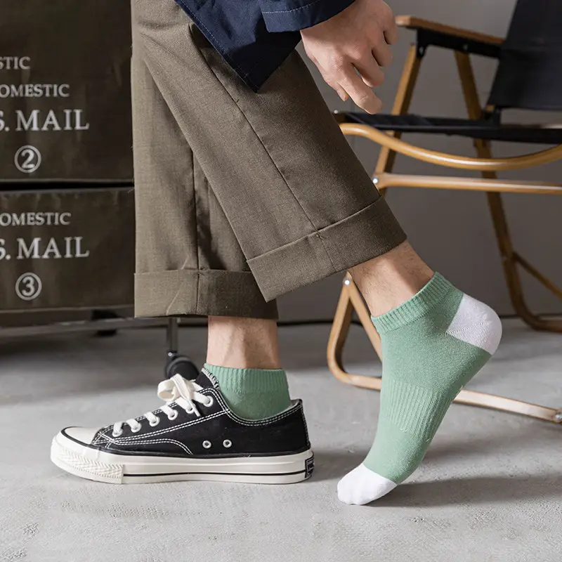 Men's Socks for Spring and Autumn, Sweat-Absorbent and Breathable, Summer Low-Cut Sports Socks, Invisible Short Socks, Trendy Men's Socks