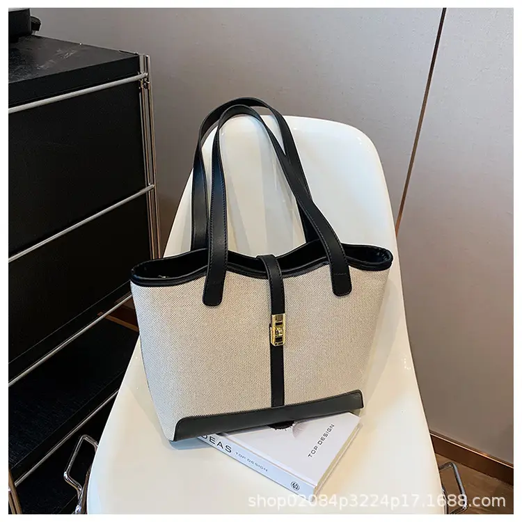 2026 Large Capacity Women's Tote Bag with Gold Plated Handle — feature 11