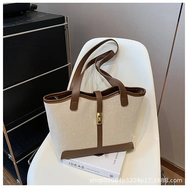 2026 Large Capacity Women's Tote Bag with Gold Plated Handle — feature 12