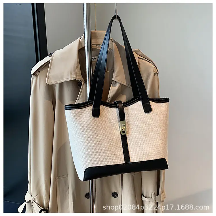 2026 Large Capacity Women's Tote Bag with Gold Plated Handle — feature 14