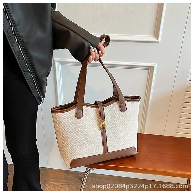 2026 Large Capacity Women's Tote Bag with Gold Plated Handle — feature 15