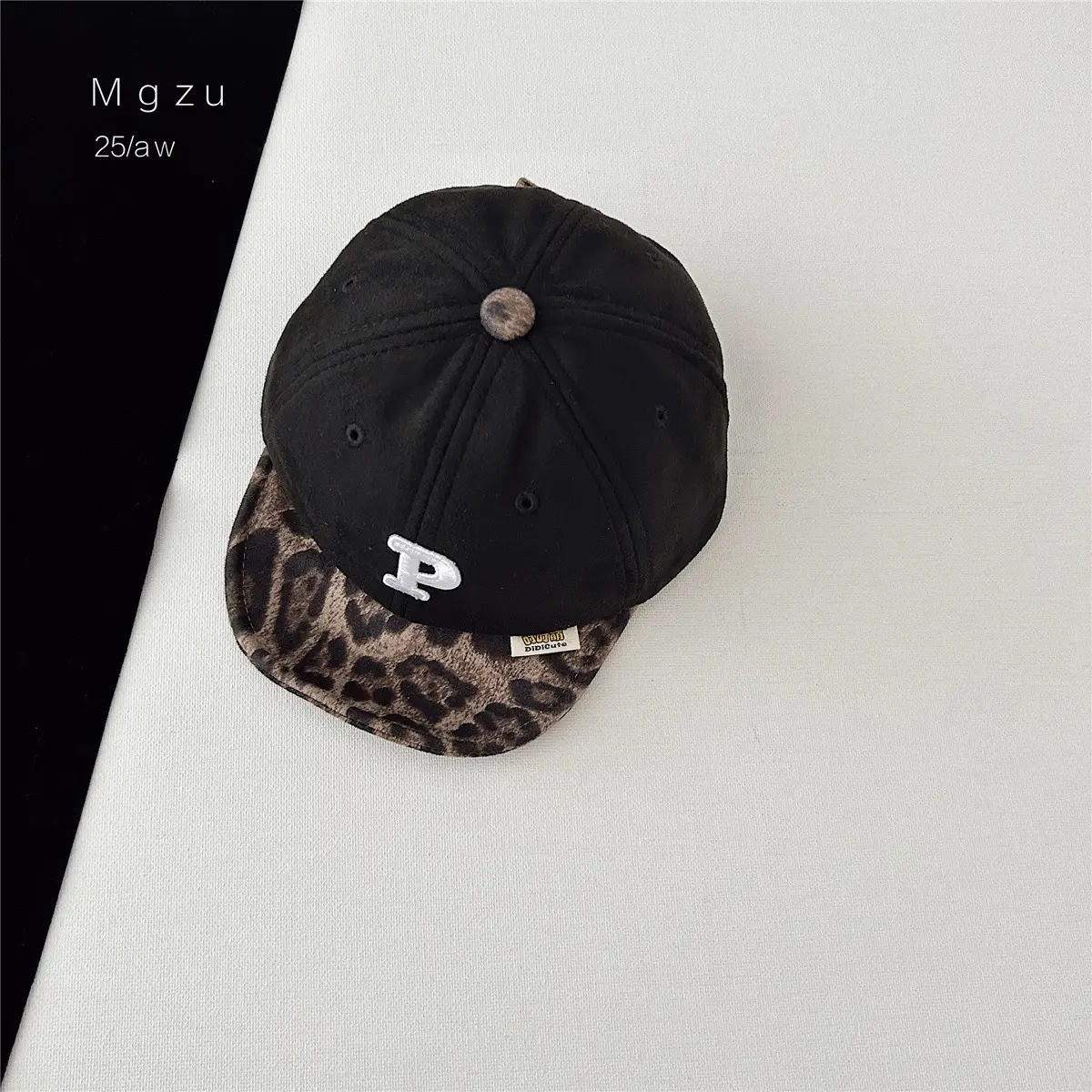 Kids Baseball Cap Black Leopard Print P Letter - Image 4