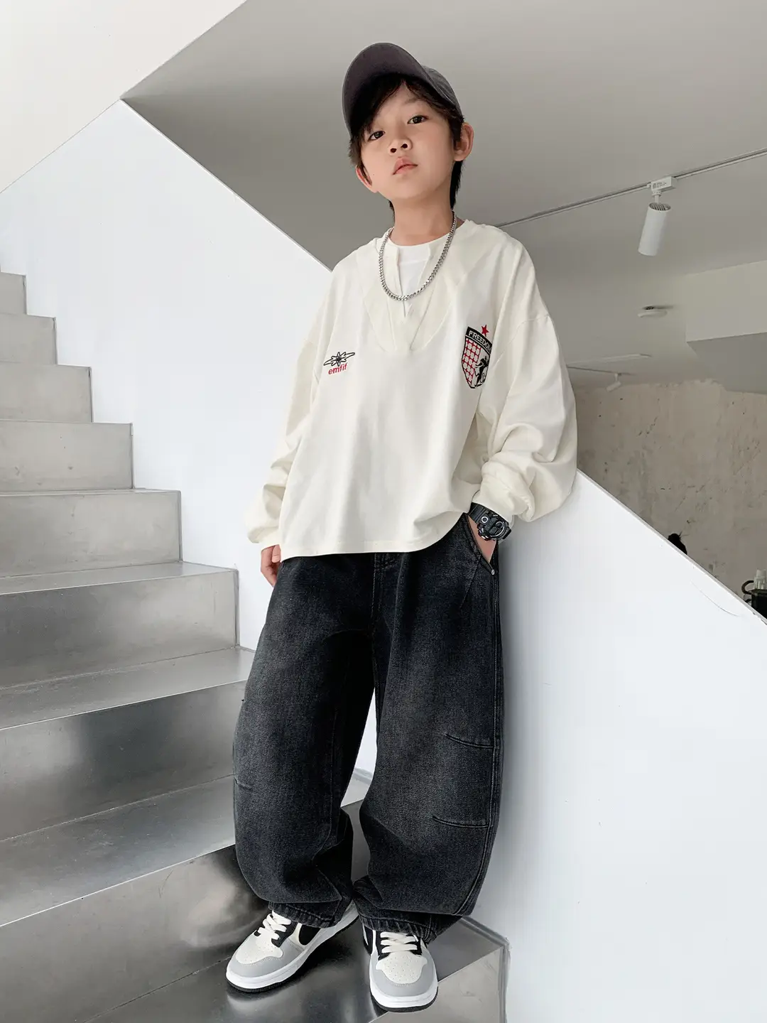 Boys' Fleece-Lined Denim Pants Children's Autumn and Winter Trousers for Middle School Students 2026 New Large Children's Autumn Casual Pants