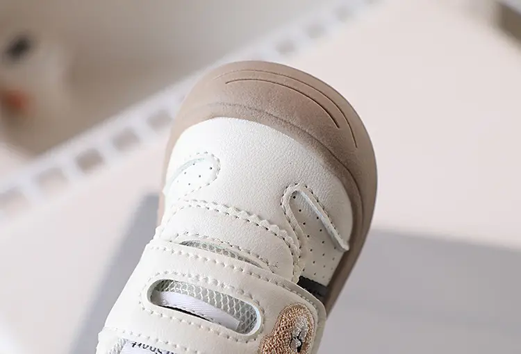 Baby Toddler Shoes 2025 Spring New Baby Shoes Baby Leather Shoes Autumn Children's Shoes Children's Bear Embroider — feature 12