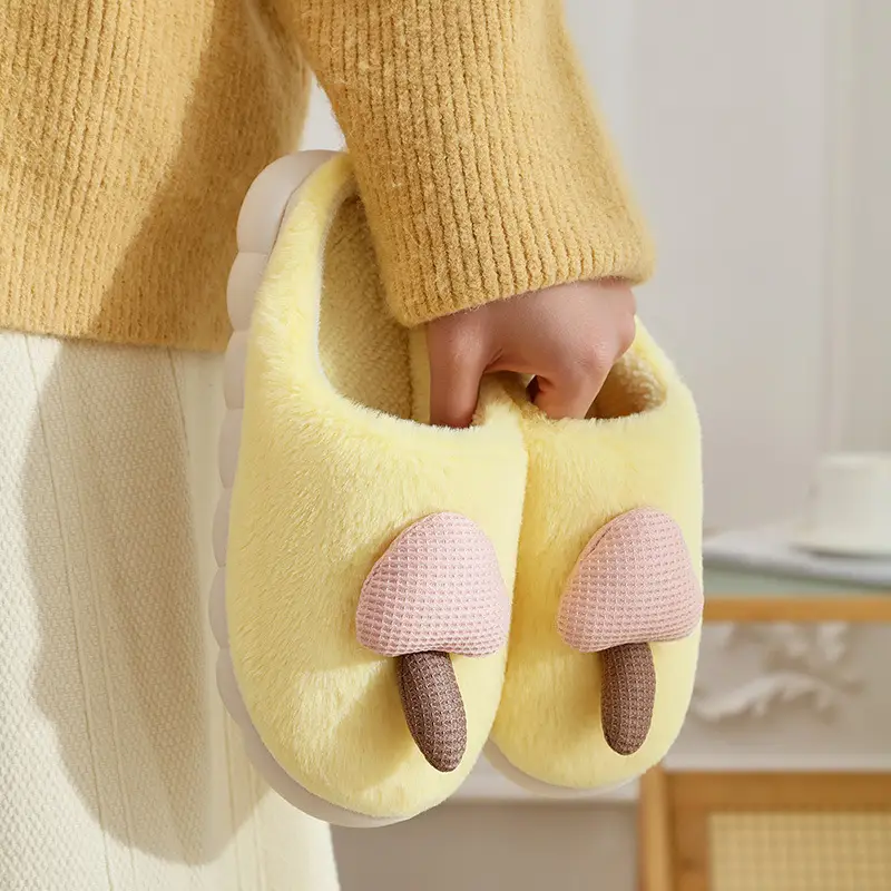 New Cartoon Mushroom Cotton Slippers for Home Fashion Warm Cotton Slippers Winter Home Indoor Comfortable Plush Slippers for Men