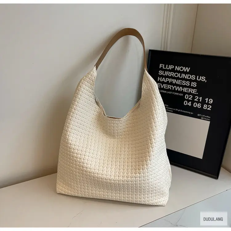 Retro Woven Shoulder Bag Black Large Capacity Women — feature 18