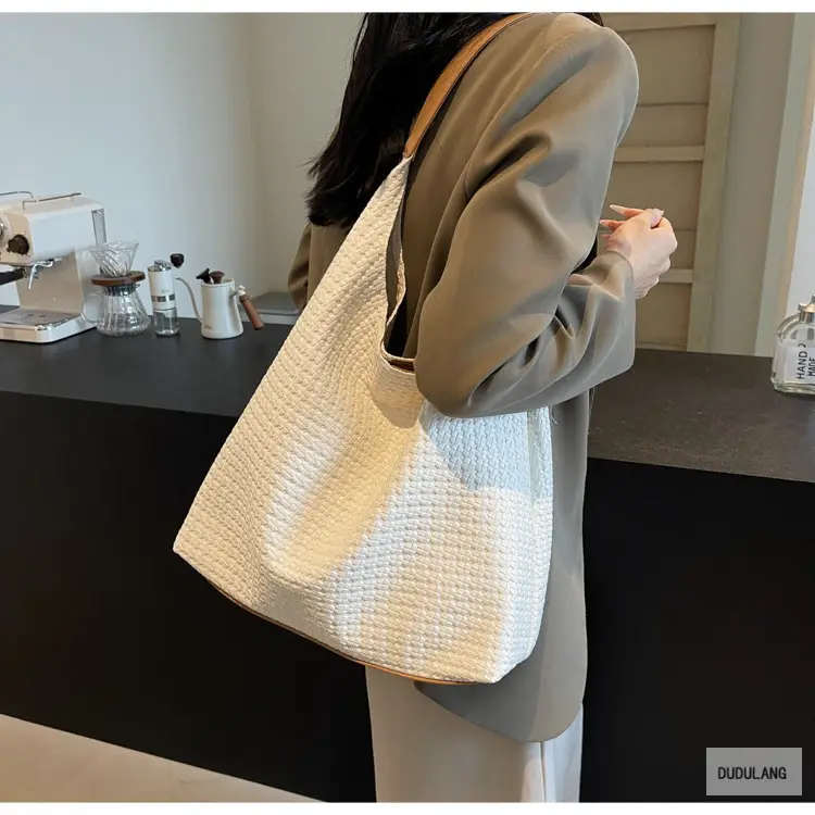 Retro Woven Shoulder Bag Black Large Capacity Women — feature 38