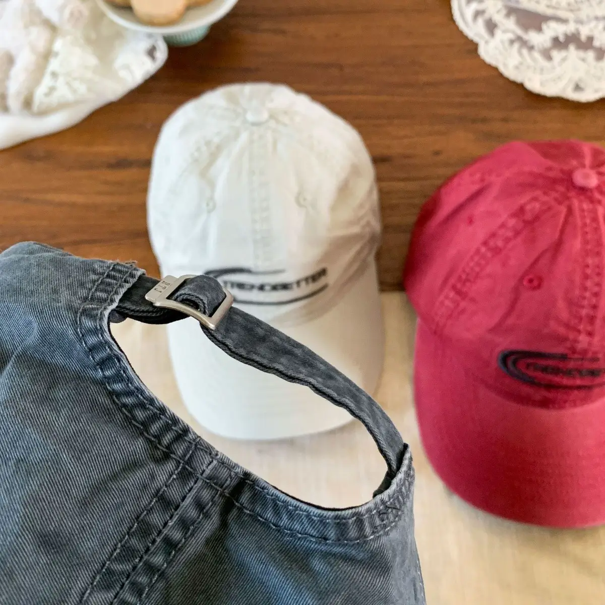 White Duck Cap for Boys Girls Autumn 2025 — feature 10