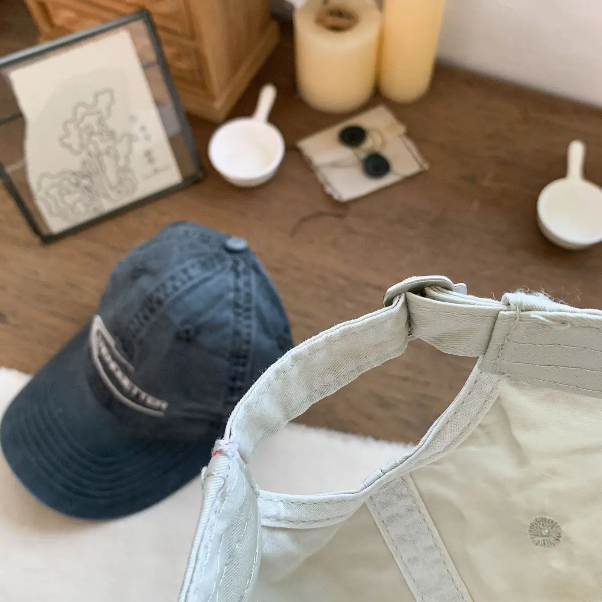 White Duck Cap for Boys Girls Autumn 2025 — feature 2