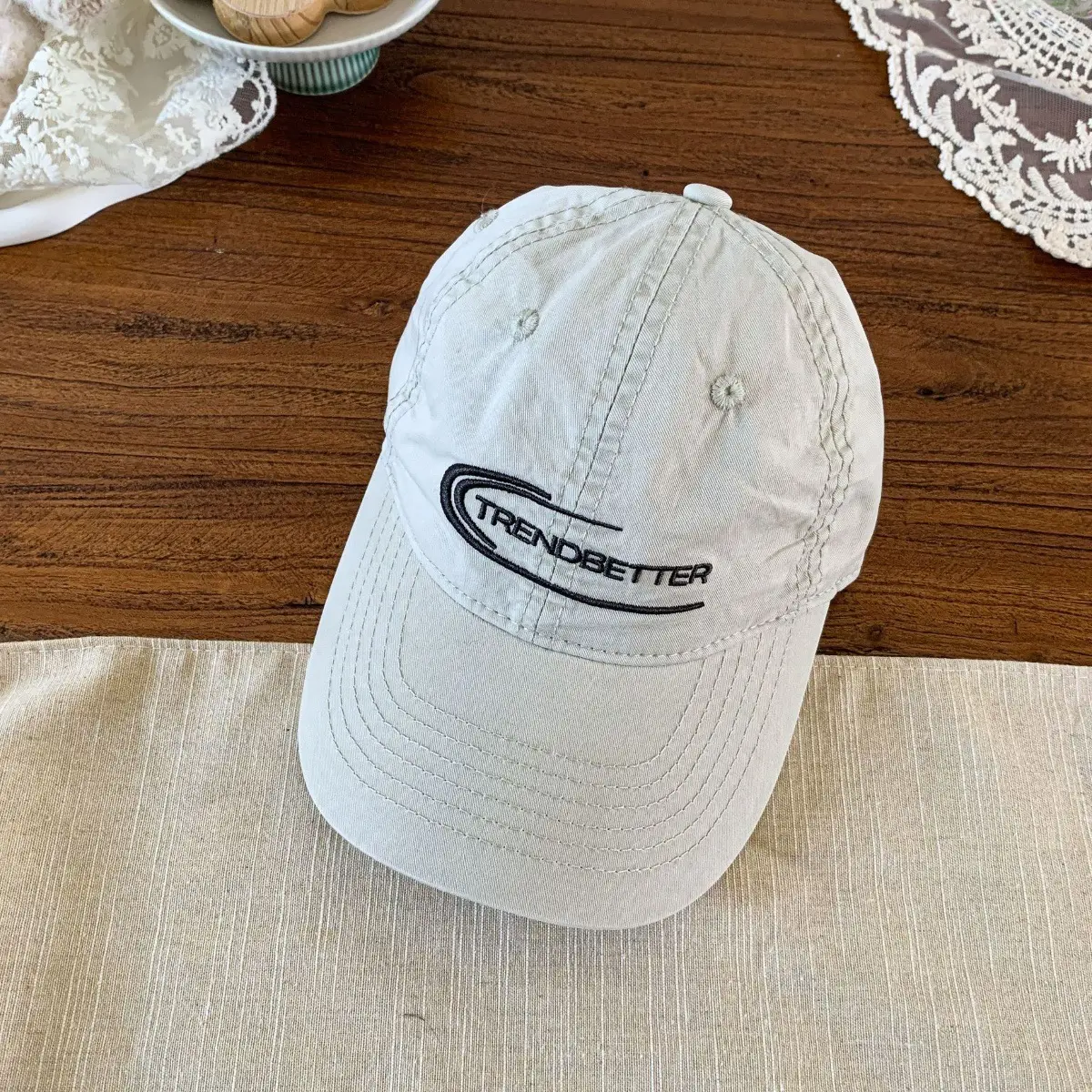 White Duck Cap for Boys Girls Autumn 2025 — feature 8
