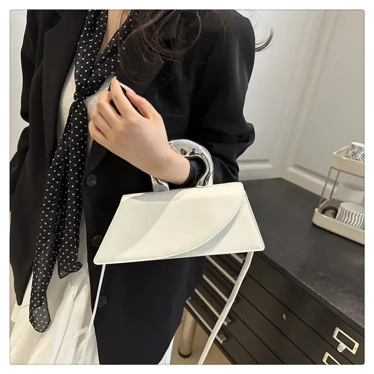 French Style Black Square Crossbody Bag for Women — feature 19