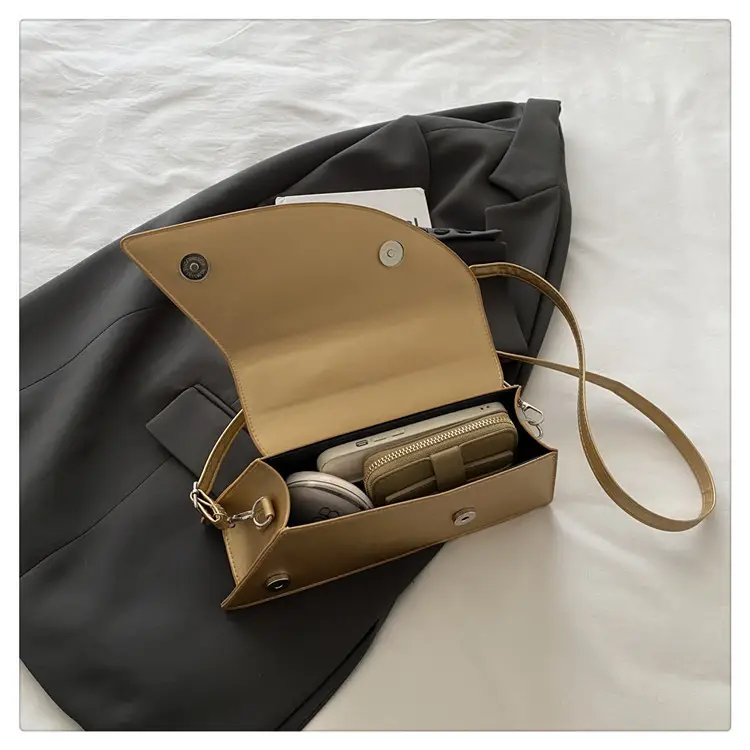 French Style Black Square Crossbody Bag for Women — feature 31