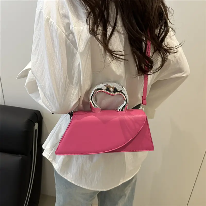 French Style Black Square Crossbody Bag for Women - Image 4