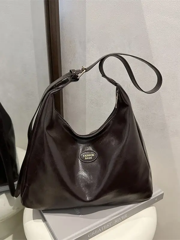 Black Leather Shoulder Bag for Women 2026 - Image 5
