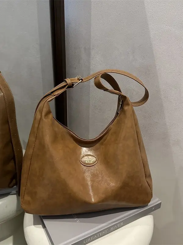 Black Leather Shoulder Bag for Women 2026 - Image 6