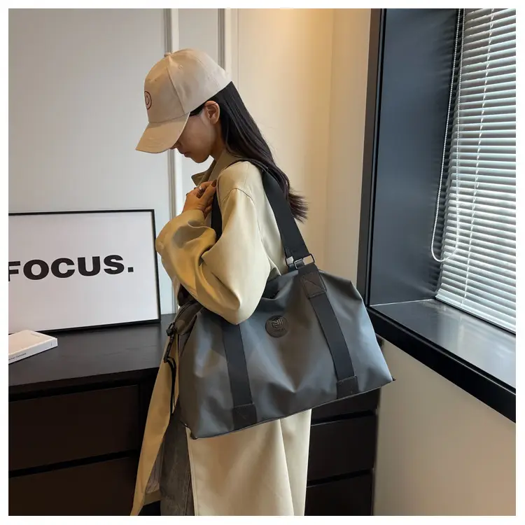 Lightweight Business Travel Bag Large Capacity Grey — feature 30