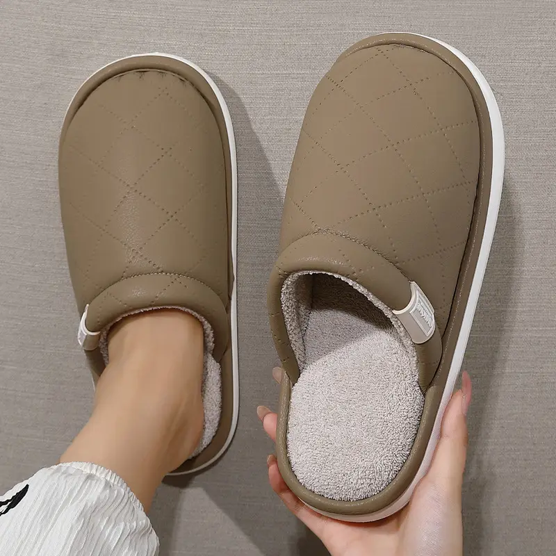 Home Cotton Slippers for Women, Winter Indoor Household Pu Leather Fleece-Lined Warm Slippers for Men, Plush Cotton Slippers for Men Wholesale - Image 7