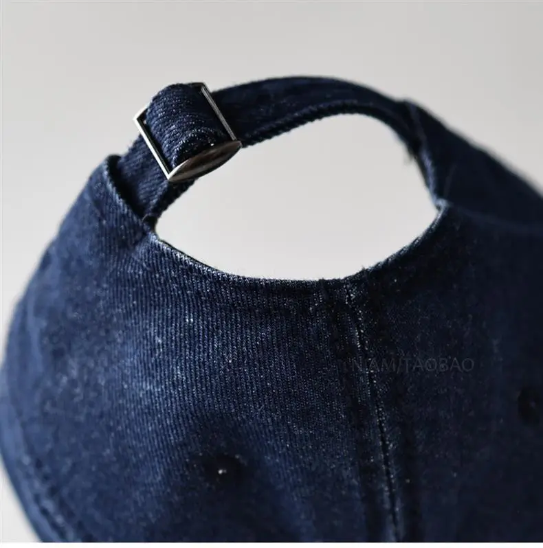 Unique Graffiti Baseball Cap Unisex Sunshade Duckbill Cap — feature 16