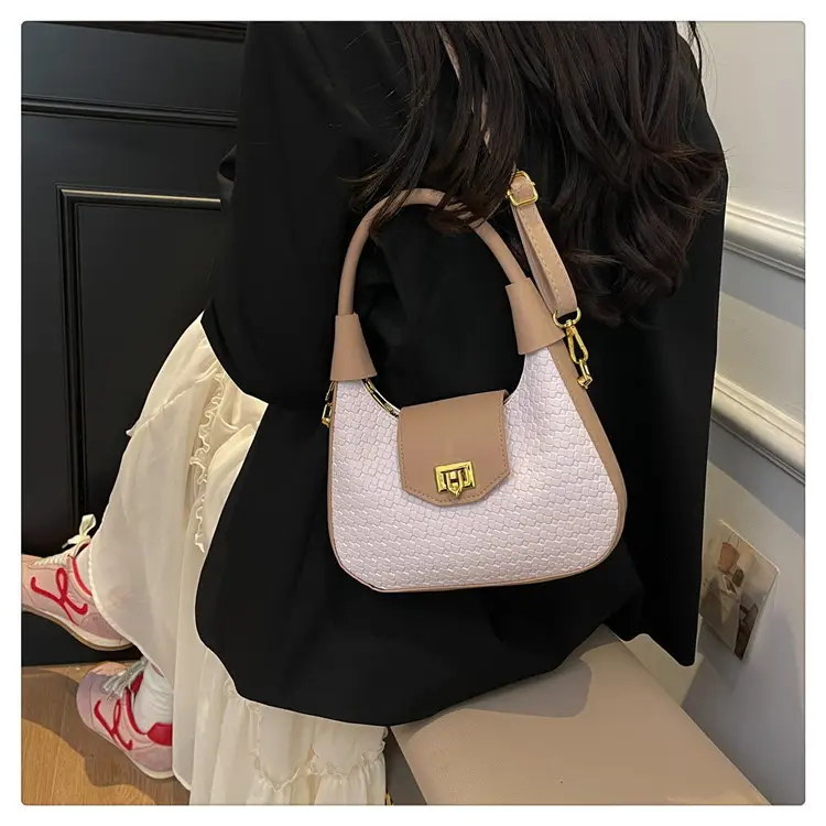 Red Woven Handbag for Women 2025 Casual Shoulder — feature 14