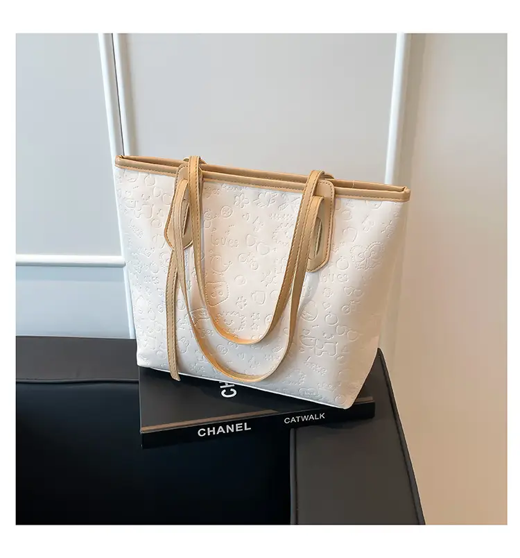 Women's White Textured Shoulder Bag with Green Handles — feature 22