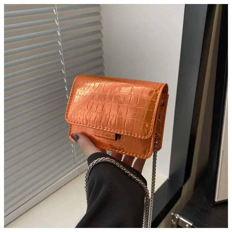 Mirror Patent Leather Chain Crossbody Bag for Women — feature 22