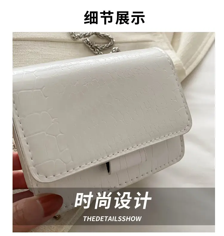Mirror Patent Leather Chain Crossbody Bag for Women — feature 4