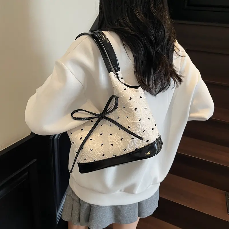 White Bow Armpit Bag for Women 2025
