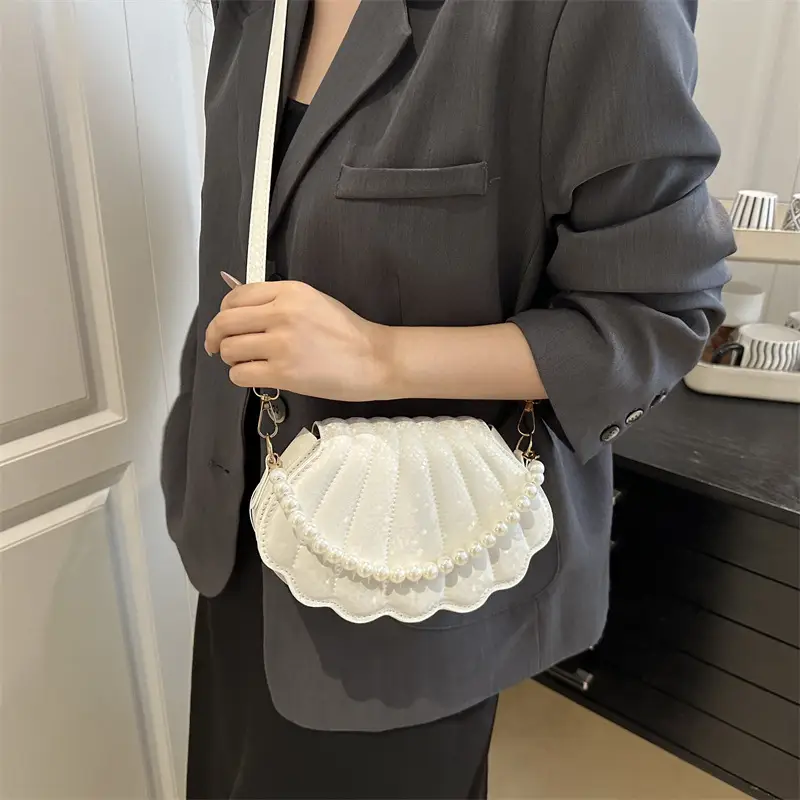 Women's Pearl Embroidered Crossbody Bag Brown