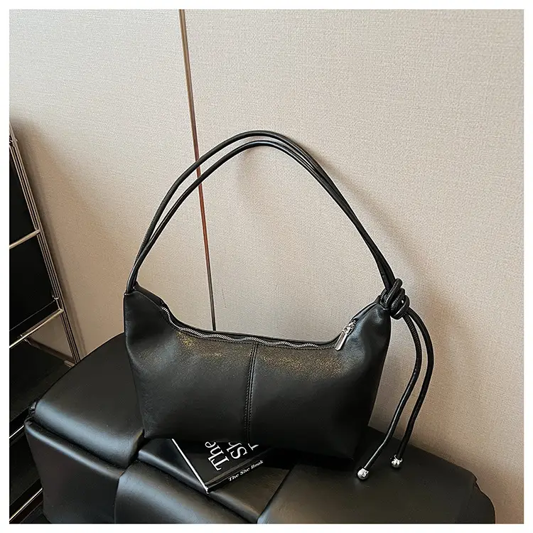 Women Large Capacity Crossbody Bag Brown Leather 2025 — feature 16