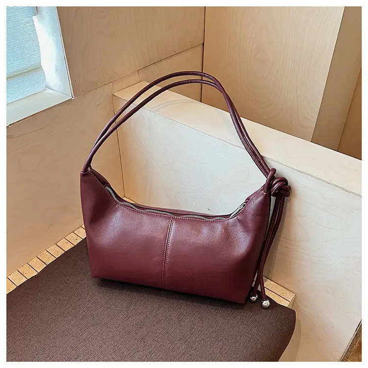 Women Large Capacity Crossbody Bag Brown Leather 2025 — feature 22