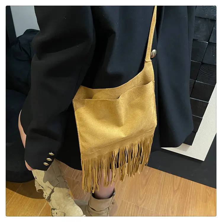 Red Tassel Crossbody Bag for Women Summer Commute — feature 13