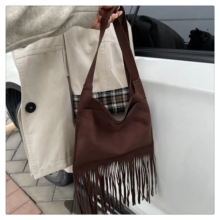 Red Tassel Crossbody Bag for Women Summer Commute — feature 15