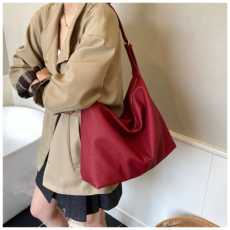 Women's Cream Leather Shoulder Crossbody Bag 2025 — feature 14