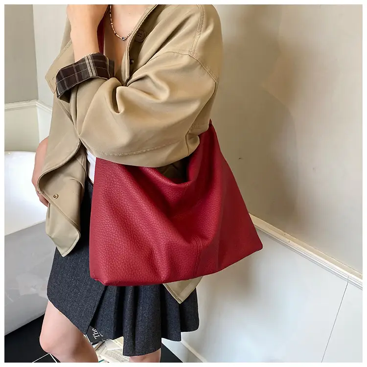 Women's Cream Leather Shoulder Crossbody Bag 2025 — feature 15