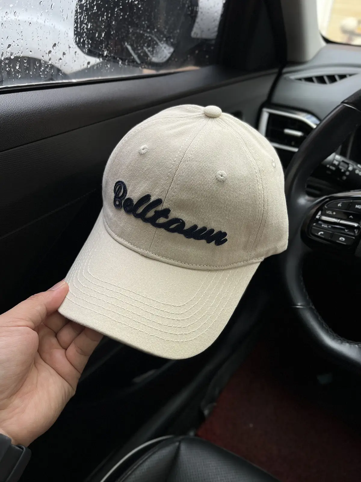 Belleam Red Baseball Cap for Women with Wide Brim — feature 14
