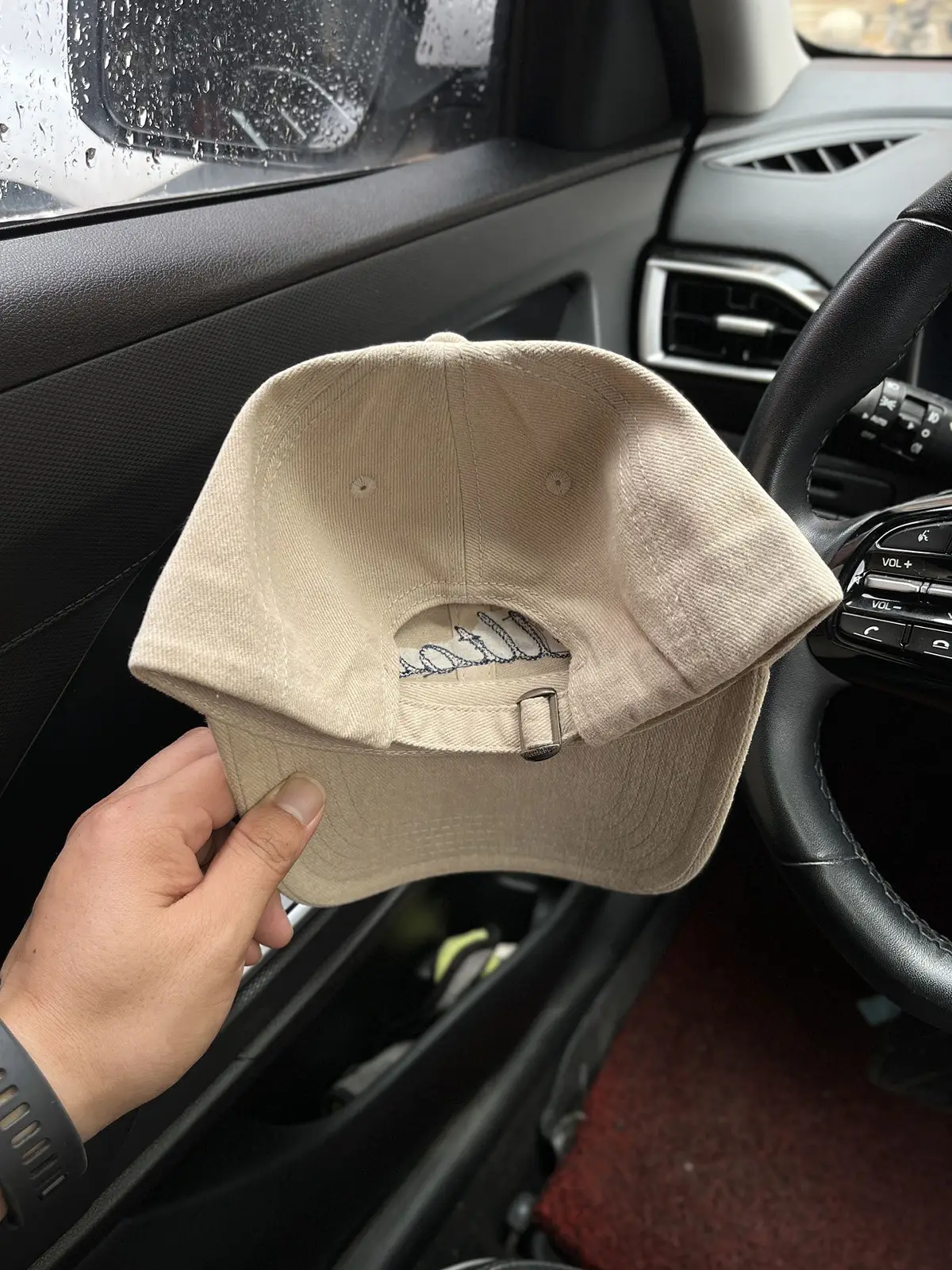 Belleam Red Baseball Cap for Women with Wide Brim — feature 4