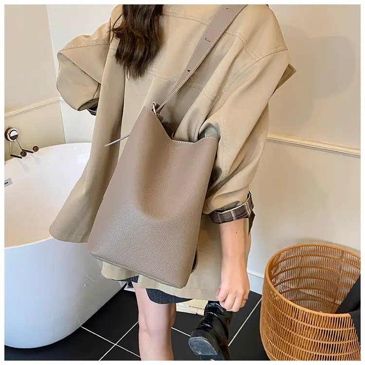 Korean Style Brown Women's Shoulder Bag 2025 — feature 16
