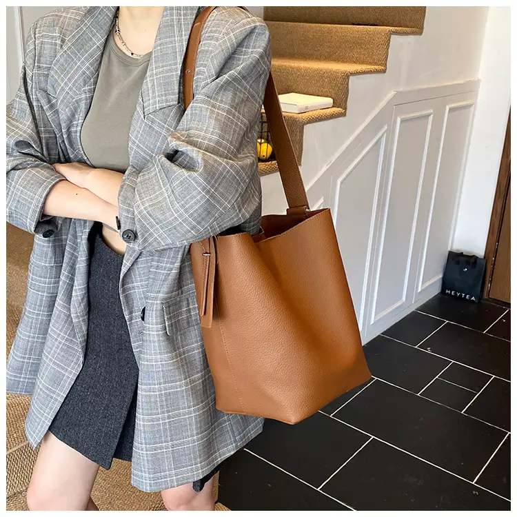 Korean Style Brown Women's Shoulder Bag 2025 — feature 19