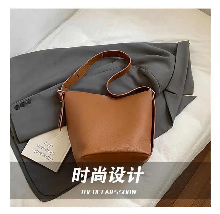 Korean Style Brown Women's Shoulder Bag 2025 — feature 7