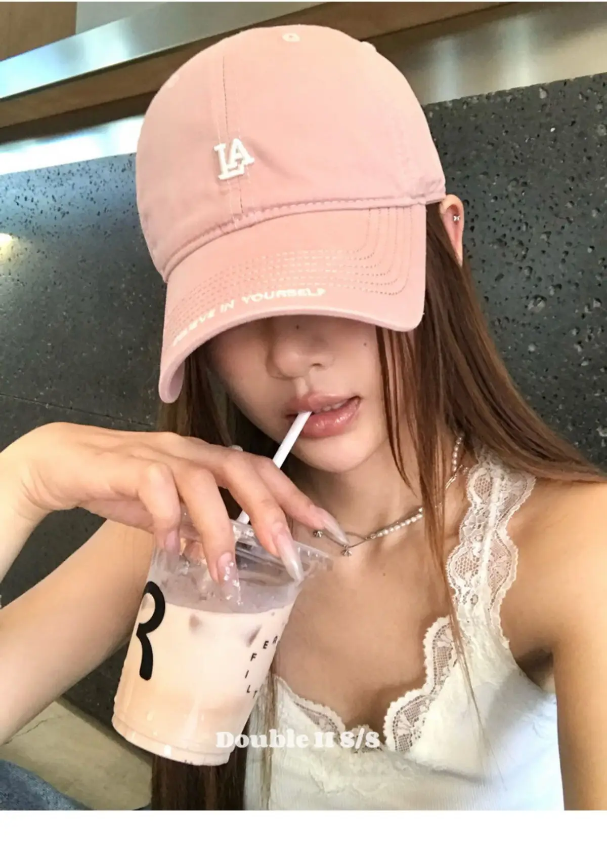 Women Baseball Cap with Letter Embroidery Beige — feature 1