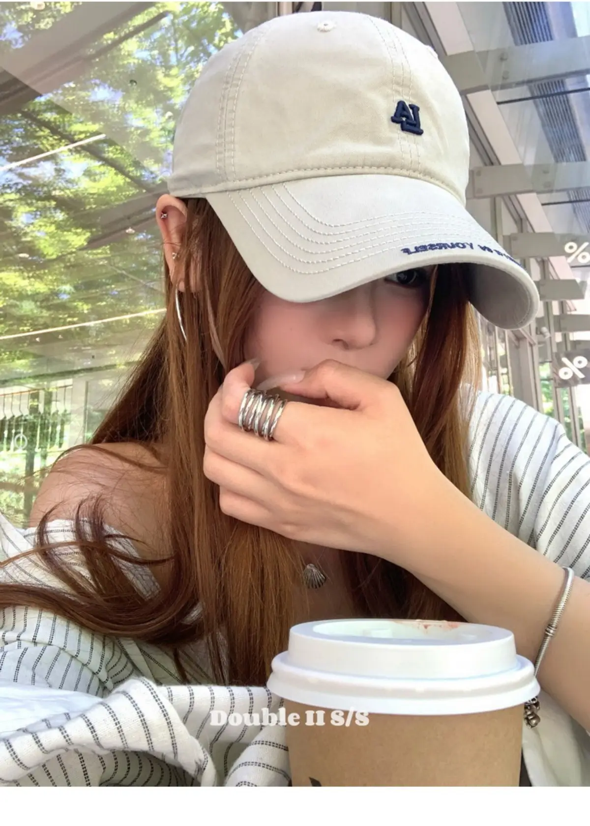 Women Baseball Cap with Letter Embroidery Beige — feature 10